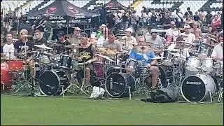 rockin1000 Another brick in the Wall Pink Floyd @rockin1000_official prove generali - drum right