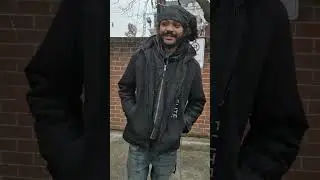 29 лет, бездомный с 10 лет, периодически проживал в приемных семьях и детских домах.