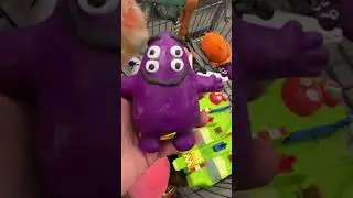 Находка мусорных баков Goodwill стоимостью 300 тыс.?