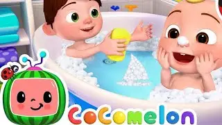Wash Wash Wiggle! Bath Time Song 🚿💛#ToddlerLife #KidsSongs #YouTubeKids