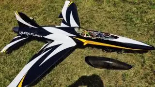 Fort Macleod JET RALLY 2016 &ndash; an F-16 and an ULTRA FLASH! 250+mph!
