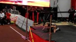 Mat&uacute;&scaron; Buben&iacute;k - tret&iacute; pokus na v&yacute;&scaron;ke 225cm