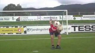 KnuckleBallFreekicks Intro!