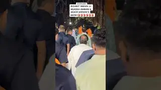 MUKESH AMBANI & AKASH AMBANI&rsquo;S ENTRY WITH HIGHSECURITY FOR GANPATI VISARJAN #SHORTS#INDIA#car#ambani