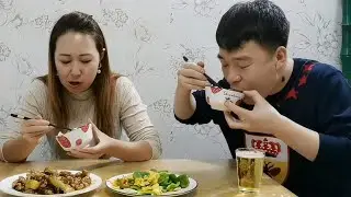 长建做东北老菜，肉段烧茄子，超级下饭菜，喷香不油腻，吃到撑