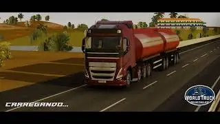 O caminhão quebrou na estrada de terra 