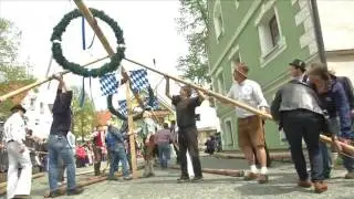 ISAR TV: Pfeffenhausen, 1.Mai 2017 Helmut Brunner kommt zum Maibaum f&uuml;r Toleranz