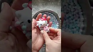 Hunting and looking for surprise #icecream #chocolate #hellokitty #hellokittyfinds