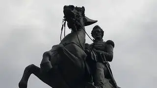 Tennessee War Memorial and State Capitol Statues
