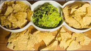 Fresh & Flavorful Guacamole | The Ultimate Super Bowl Dip!