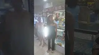 Kanta sa mall bidyoke mga bata-on nanganta.