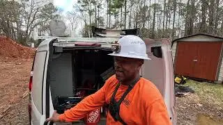 Dual Hustle:  How I Juggled  Being an Trucker Owner-Operator and Electrical Contractor