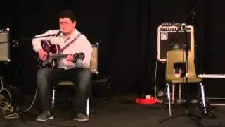 Evan Twitty current  Traditional Thumbpicking Champion playing  Nine Pound Hammer