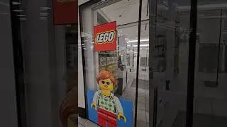 LEGO shop in Toronto Airport 🛫