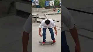 Frontside 360 Shove it
