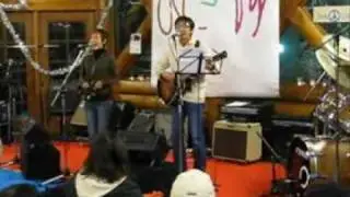 03 Happiness Is A Warm Gun (cover) JLT2008