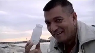 Capone & BungtBangt - Junk music in the Mediterranean sea (English sub)