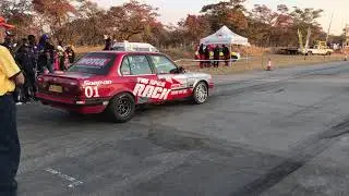 BMW E30 (Goofer) VS BMW E30 (Fat Cat)
