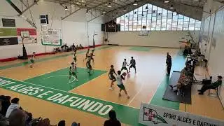 Gonçalo Dias Santos is live