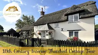 A guided, interior tour of Well Cottage. An 18th century thatched cottage in Dorset, England.