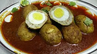 Shahi Nargisi Chicken Kofta Recipe - Nargisi Chicken Kofta Curry - Chicken Nargisi Koftay ka Salan