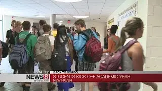 New Haven students &ldquo;start strong&rdquo; on first day back to school