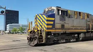 CN 3974 Leads A Westbound Sand Train With A C44-9WL And Cool Signals & A Wave From The Conductor!!!