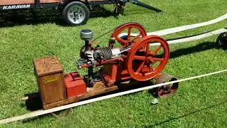 Hit and Miss farm engines at Coolspring (June 2021)