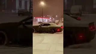 Car stunt in snow❤️ #shortsviral #trending #carstunts #carlover #snow #carryminati #youtubeshorts