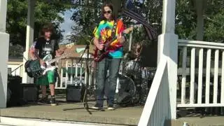 Lunaphobia Plays Money at Copley Circle