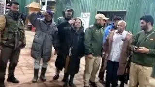 Gulmarg:  Police rescue 250 tourists stuck in Affarwat