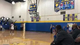 Demetrius Snellenberger lifts East Canton