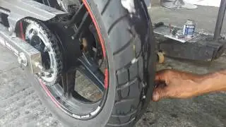 Furei o pneu da minha moto!😮 A vacina de pneu funciona???