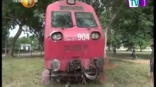 News 1st : Colombo bound train derails on Northern tracks