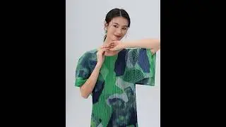 Green Loose Pleated Dress #miyake #pleated #dress