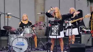 Norman Greenbaum - Spirit in the Sky (Live Cover by THE 6 PAK - All Girl Band)