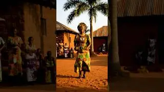 African woman dancing #africandance #nigerian #Yoruba # culture