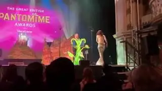 Charlie Raine Wins 'Best Pantomime Animal' at Great British Panto Awards 2019