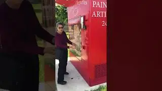 Le Kiosque &agrave; Baguettes (Automatic Baguette Machine, or the Lorraine Baguette-O-Matic)