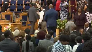 🙌🏾👏🏾Saints go into a CRAZY PRAISE BREAK 🔥 at Upper Room Church of God in Christ!