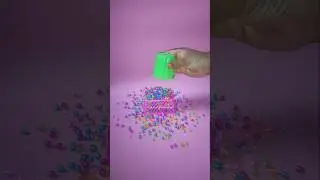 Pouring Beads ASMR🎠🎡📿#beads #pouring #reverse #satisfying #shorts #like #subscribe #shortvideo #toys