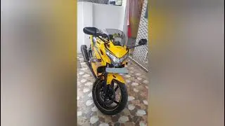 CBR 250R Sports Yellow