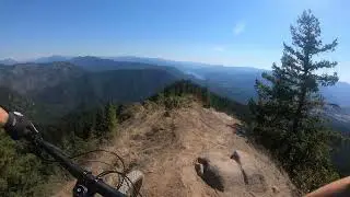Over the Devil&rsquo;s Backbone | Faith on the Trail (Ephesians 6:11)
