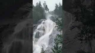 Shannon falls, BC's 3rd highest waterfall (335 m)! Squamish, British Columbia, Canada! 😱❤️