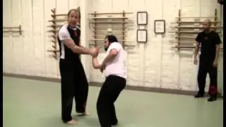 Kali Sikaran: Dumog