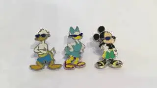 We bought Disney Pins on Ebay to see what's Real and Fake