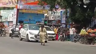 Mentally unstable woman throws bricks on vehicles in UP's Amroha