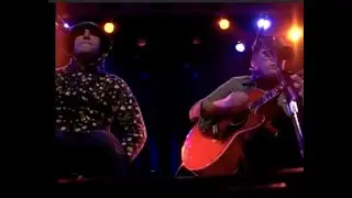Fall Out Boy - *2004 RARE ACOUSTIC SET* - BARRICADE - 12/29/2004 - Chicago, IL - Metro ANGLE #1