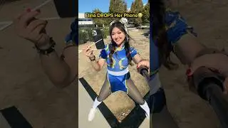 Elina DROPS Her Phone😭💔🥀 (Twitch: ElinaMeng) #elinameng #chunli #cosplay #halloween #fail