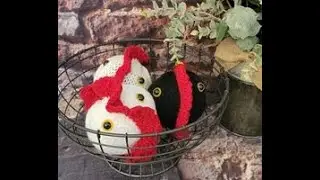How To Make A Chicken Ball - 48 Pin Sentro Knitting Machine PLUS Crochet.